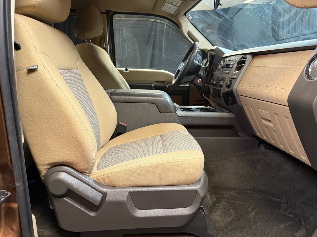 2011 Ford F-250 Image 20