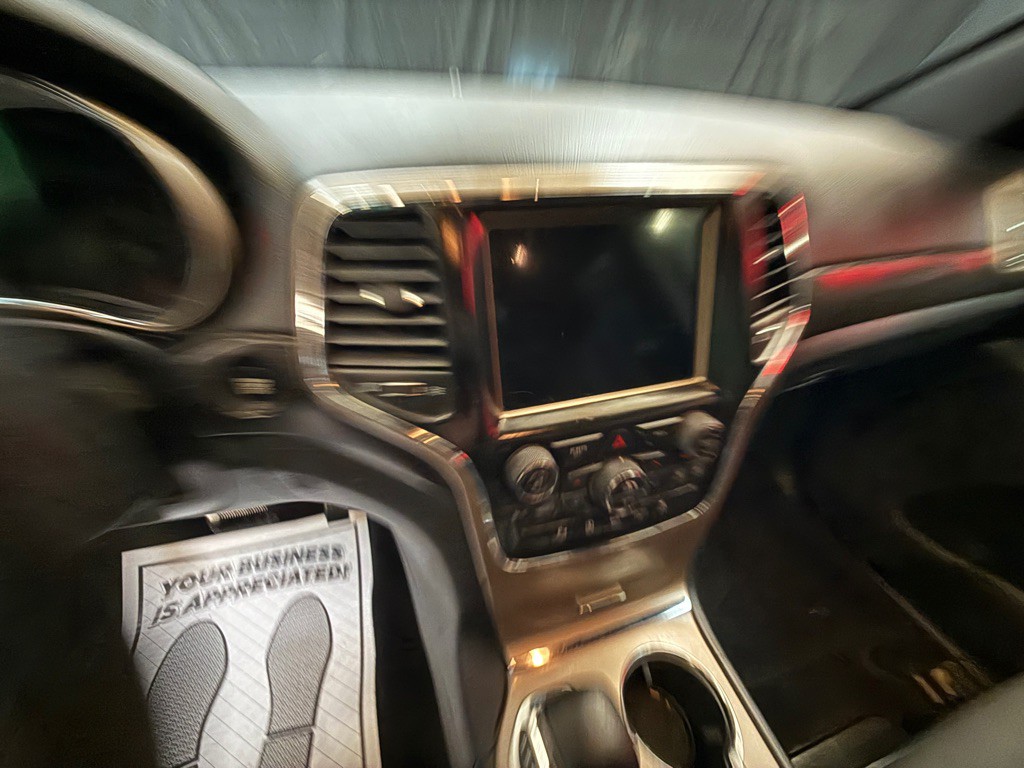 2017 Jeep Grand Cherokee Image 9