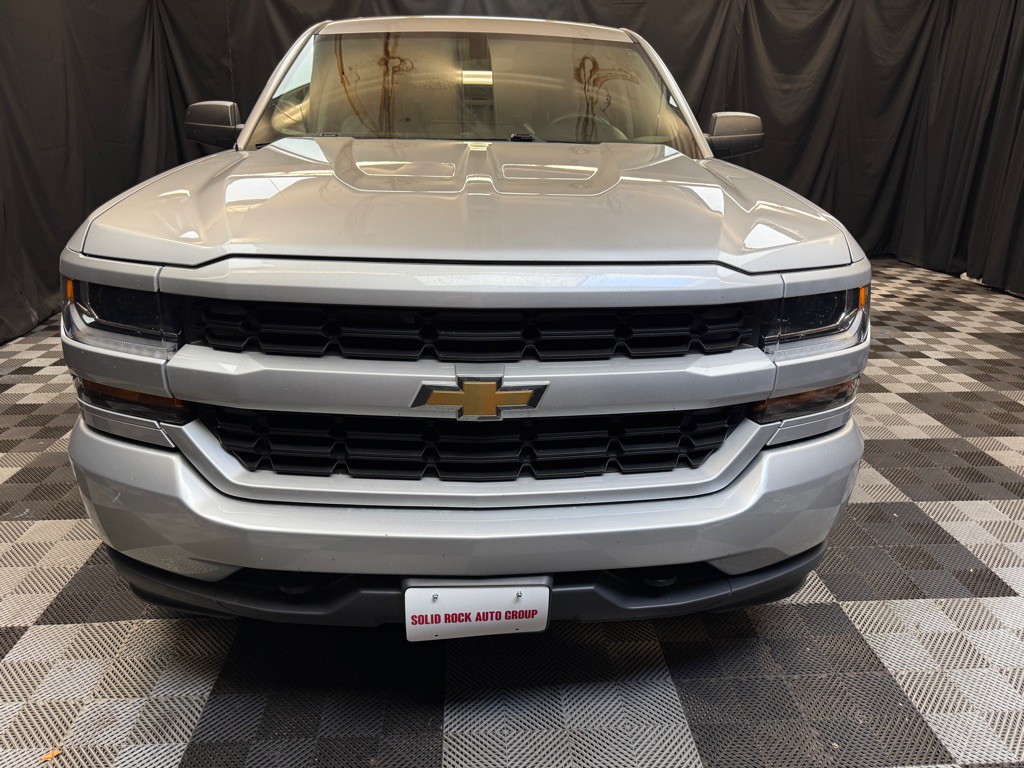 2016 Chevrolet Silverado 1500 Image 2
