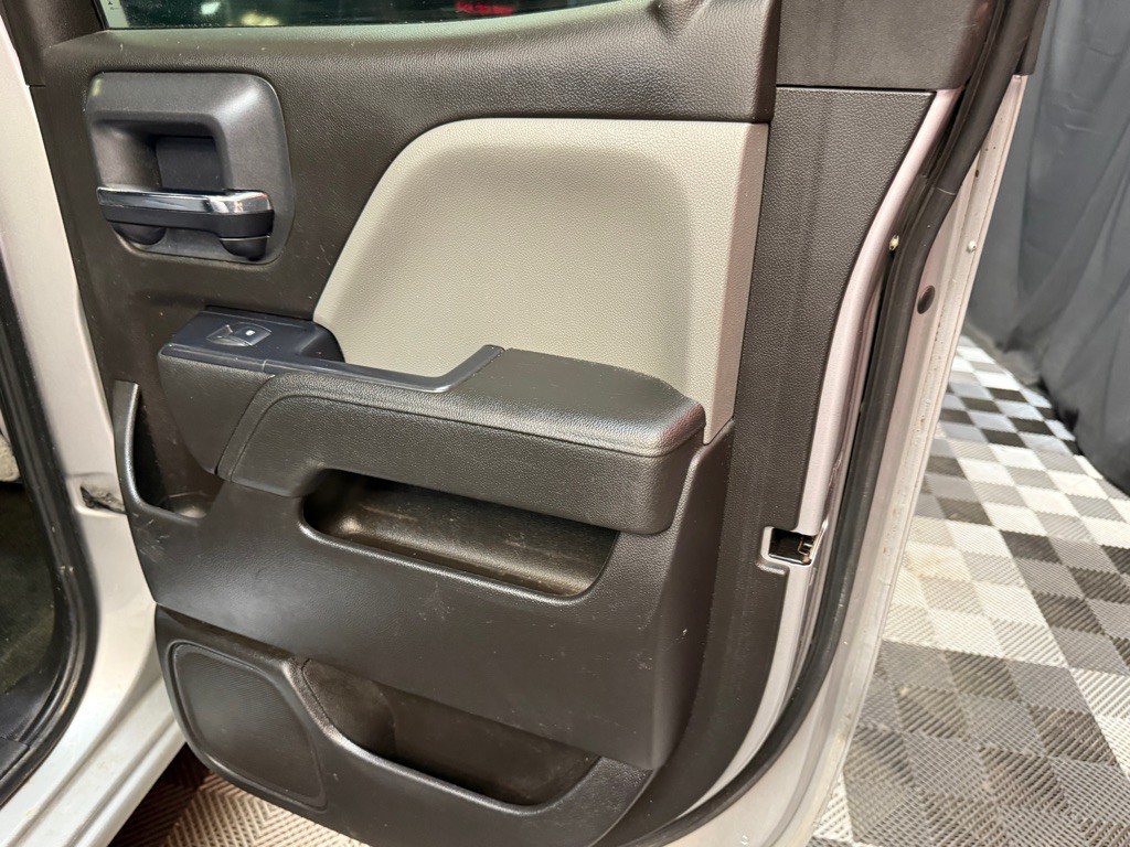 2016 Chevrolet Silverado 1500 Image 19