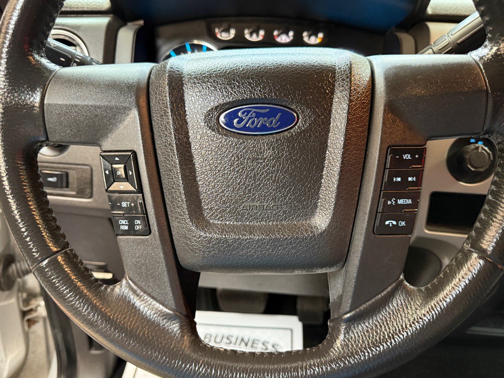 2012 Ford F-150 Image 11