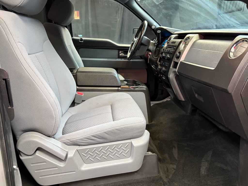 2012 Ford F-150 Image 18