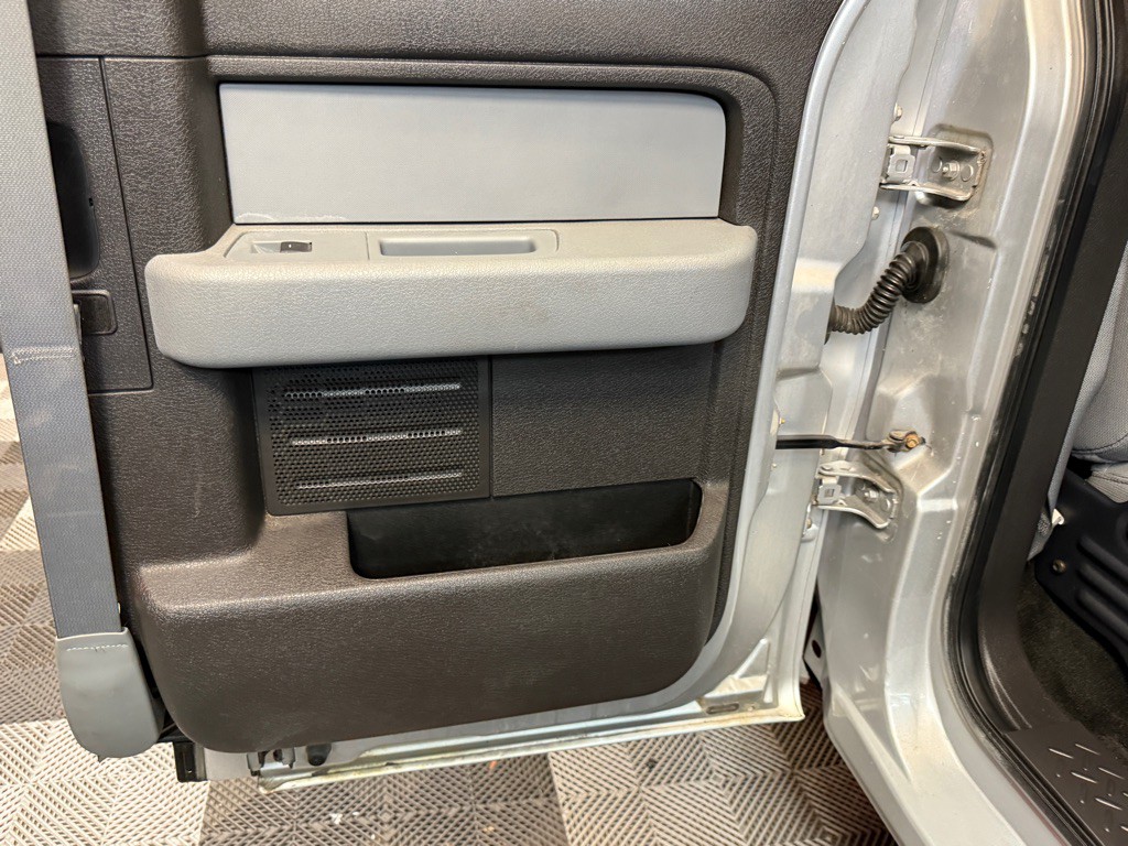 2012 Ford F-150 Image 21