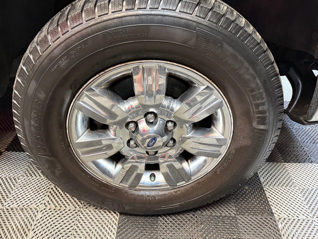 2012 Ford F-150 Image 25