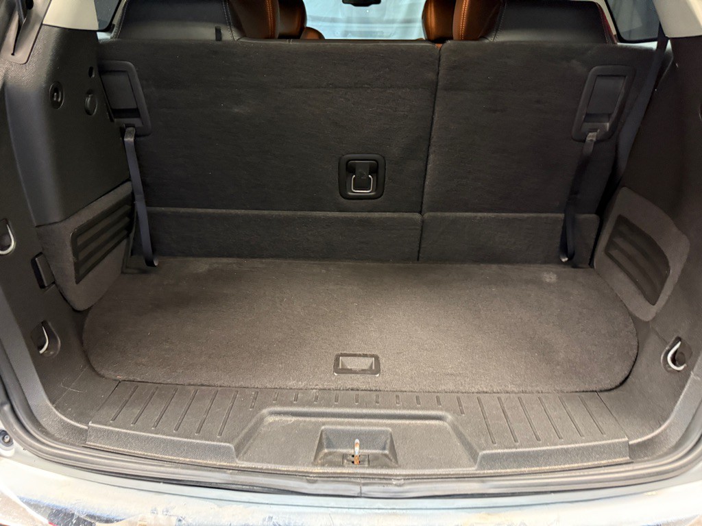 2017 Buick Enclave Image 16