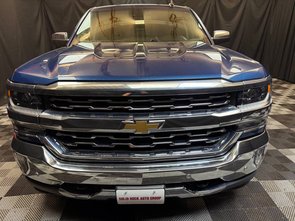 2017 Chevrolet Silverado 1500 Image 2
