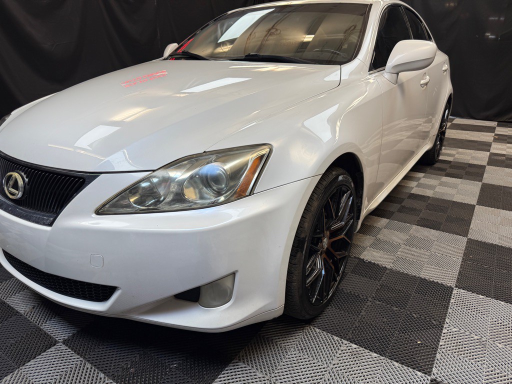 2008 Lexus IS Image 3