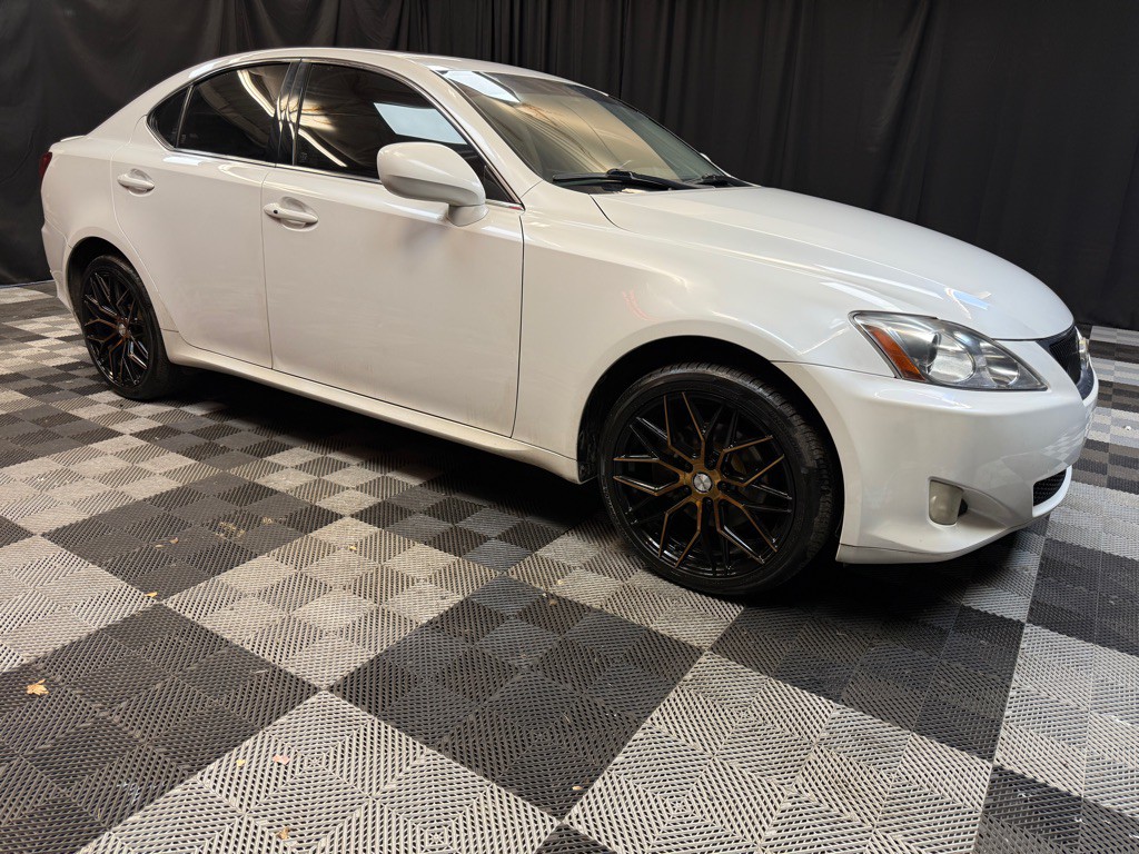 2008 Lexus IS Image 4