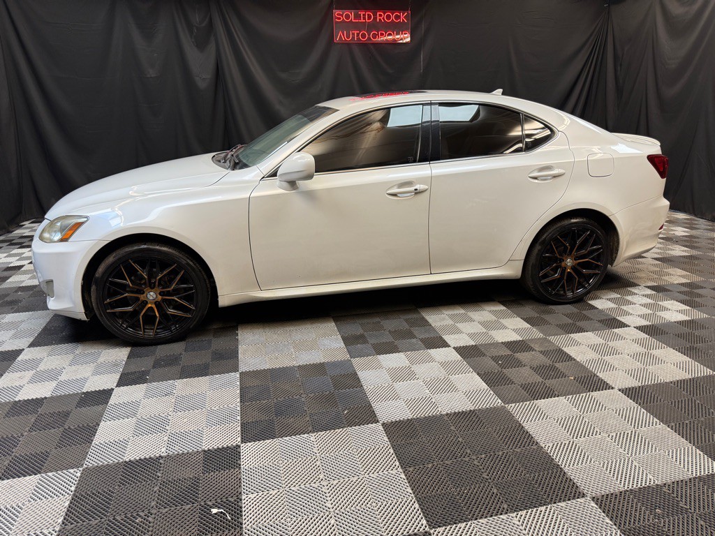 2008 Lexus IS Image 5