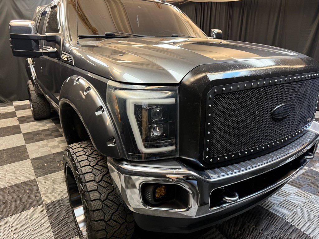 2015 Ford F-350 Image 1