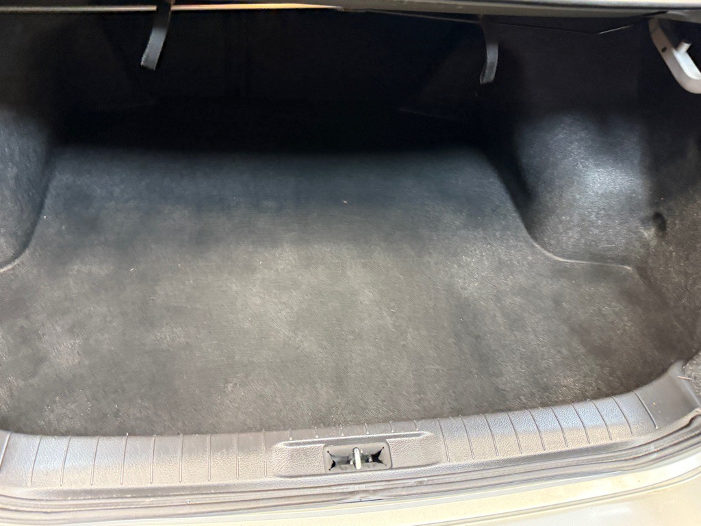 2013 Nissan Altima Image 17