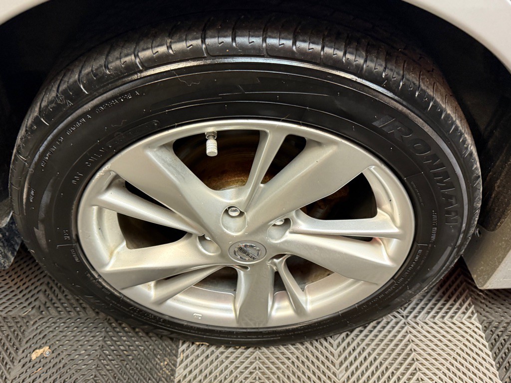 2013 Nissan Altima Image 22