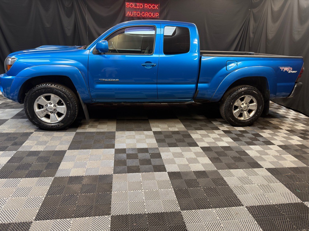 2011 Toyota Tacoma Image 5