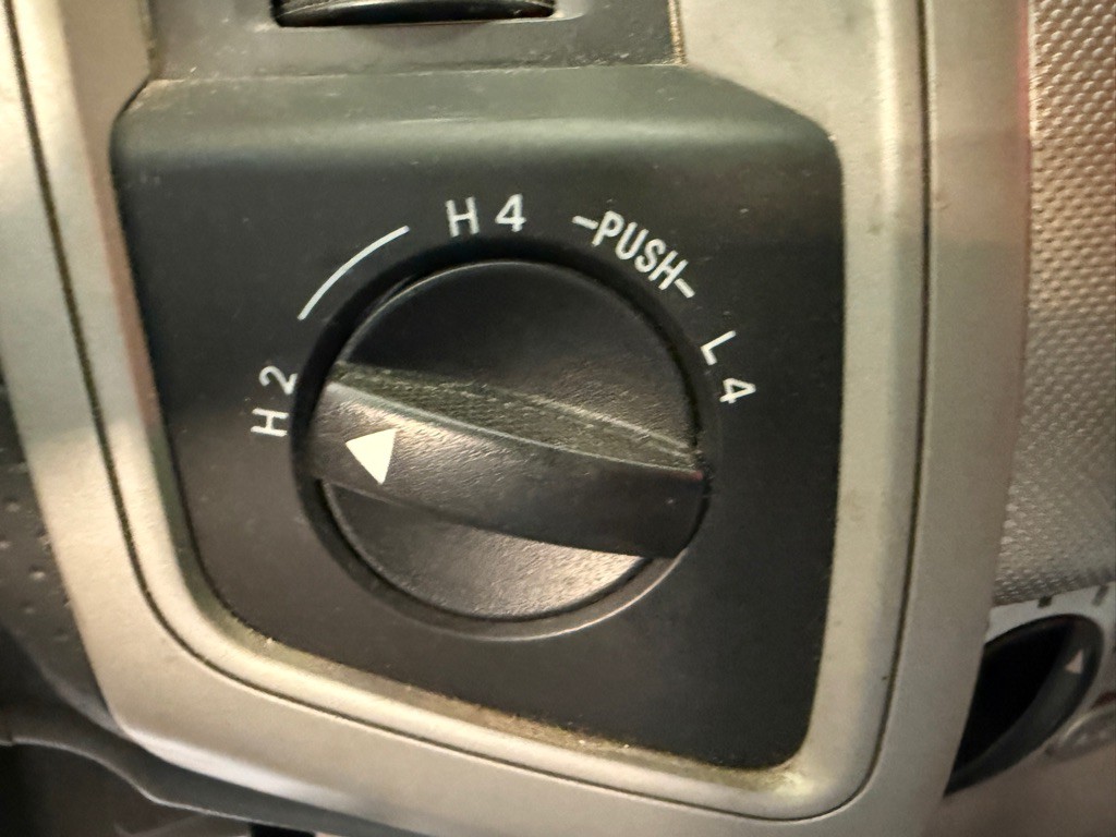 2011 Toyota Tacoma Image 11