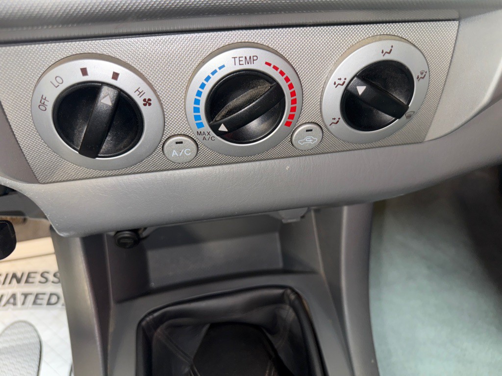 2011 Toyota Tacoma Image 12