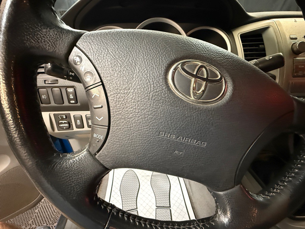 2011 Toyota Tacoma Image 20
