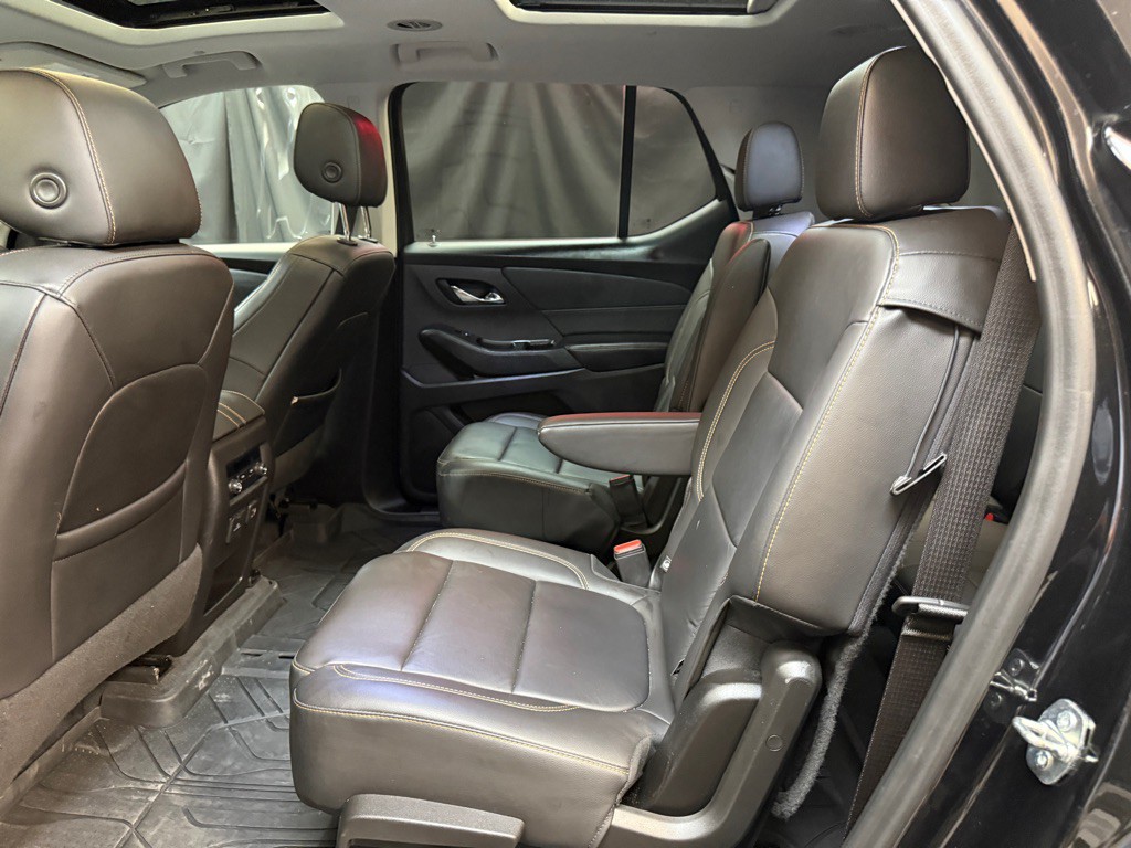 2021 Chevrolet Traverse Image 14