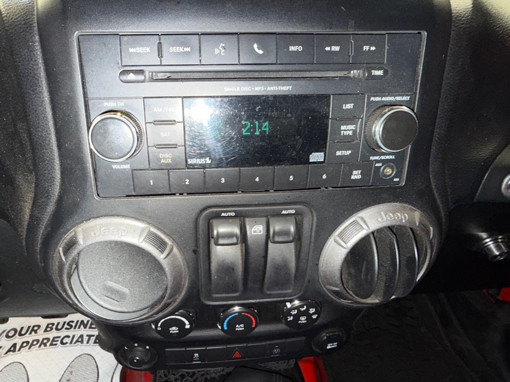 2017 Jeep Wrangler Image 11