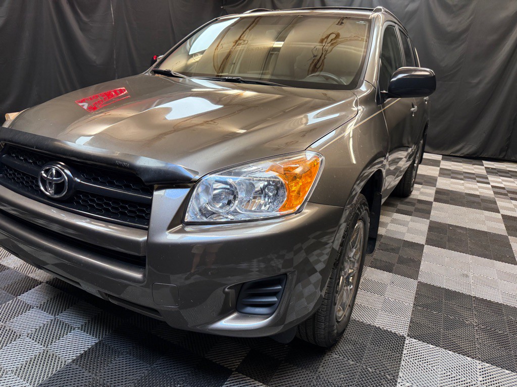 2010 Toyota Rav4 Image 3