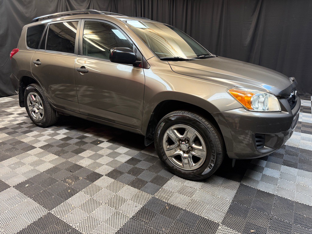 2010 Toyota Rav4 Image 4