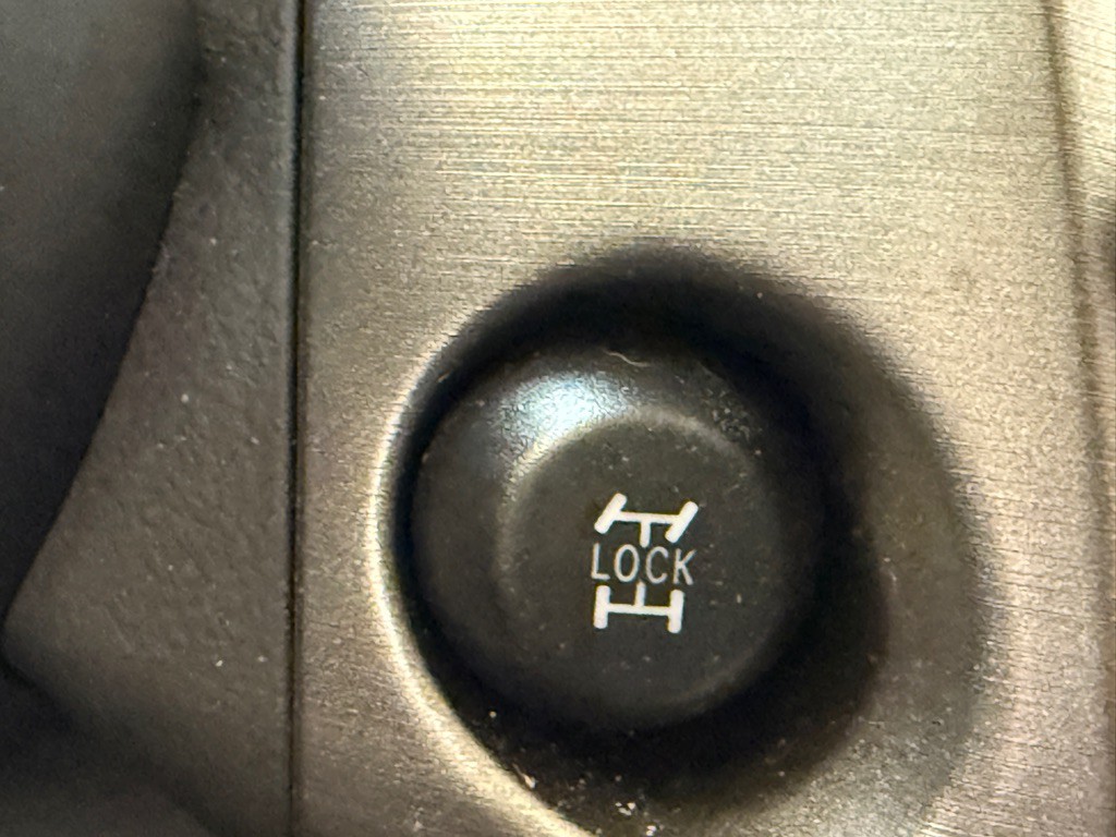 2010 Toyota Rav4 Image 11