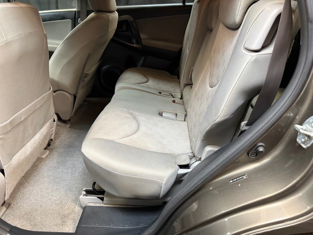 2010 Toyota Rav4 Image 15