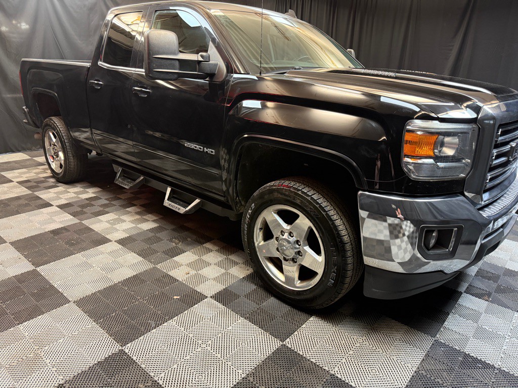 2015 GMC Sierra Image 4