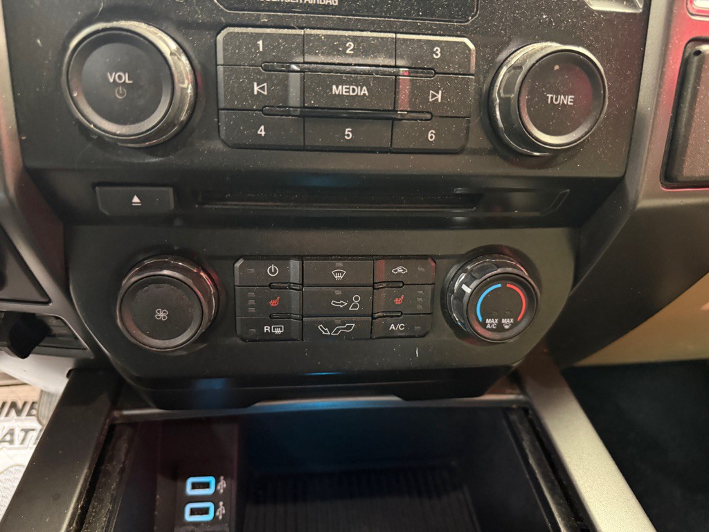 2017 Ford F-150 Image 13