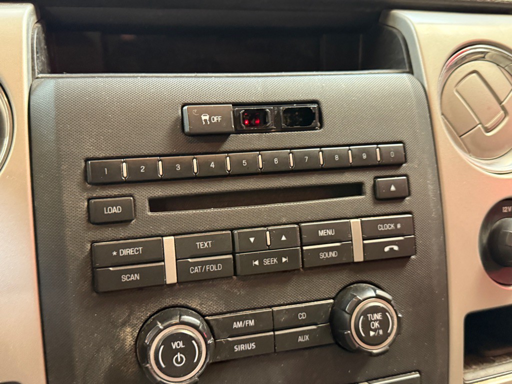 2012 Ford F-150 Image 12