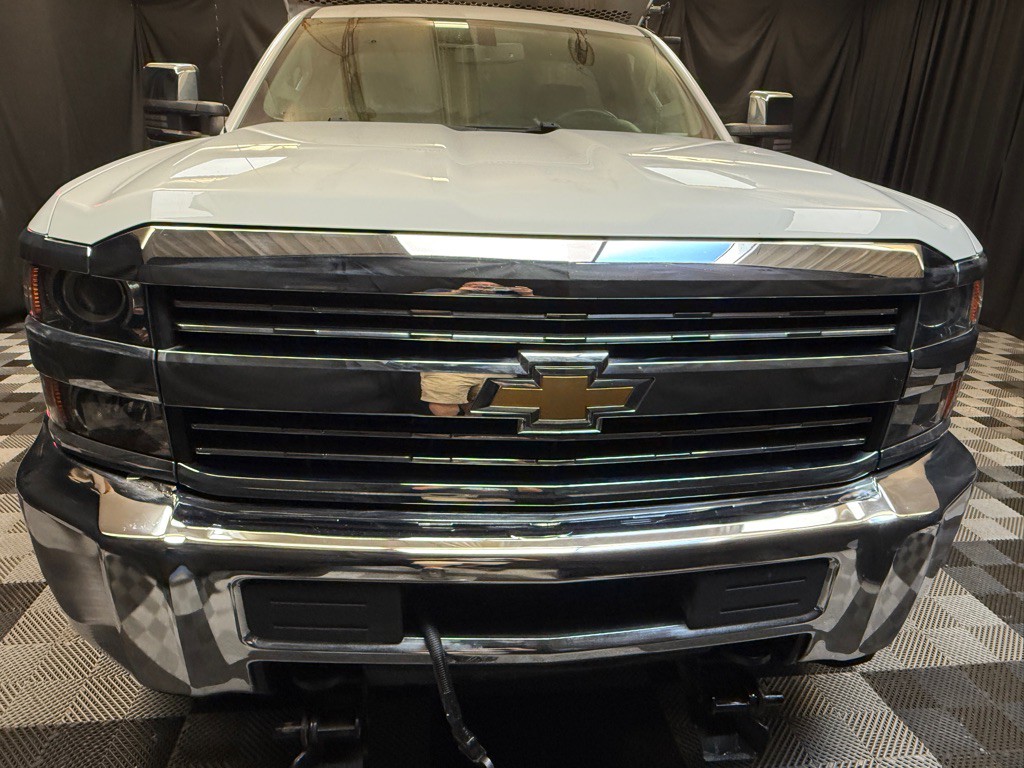 2016 Chevrolet Silverado 1500 Image 2