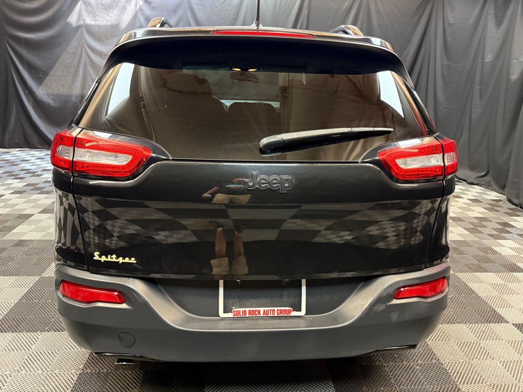 2016 Jeep Cherokee Image 6