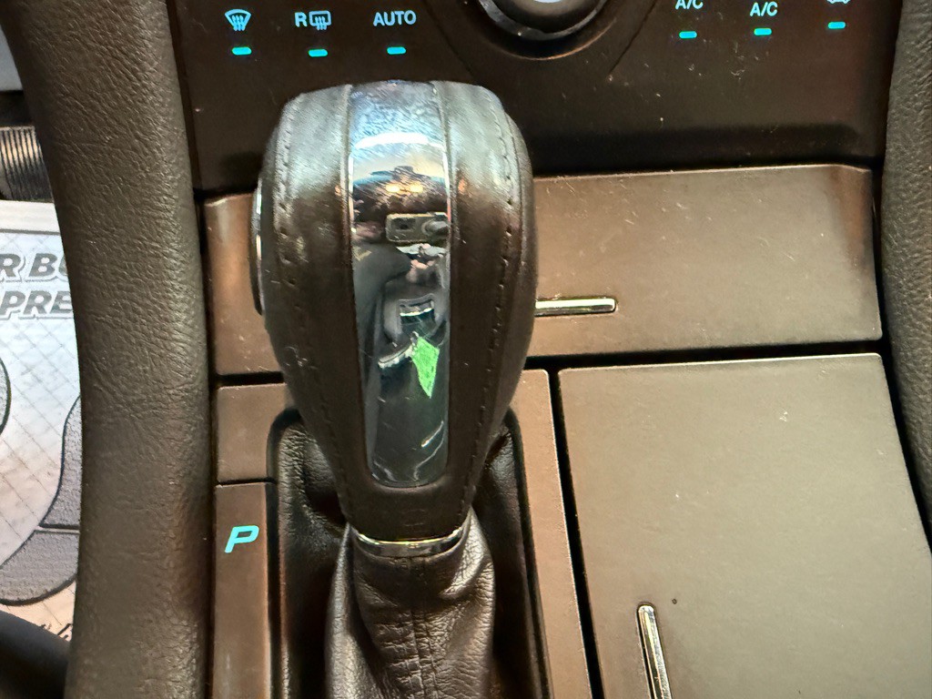 2014 Ford Taurus Image 9