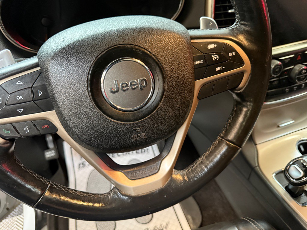 2015 Jeep Grand Cherokee Image 13