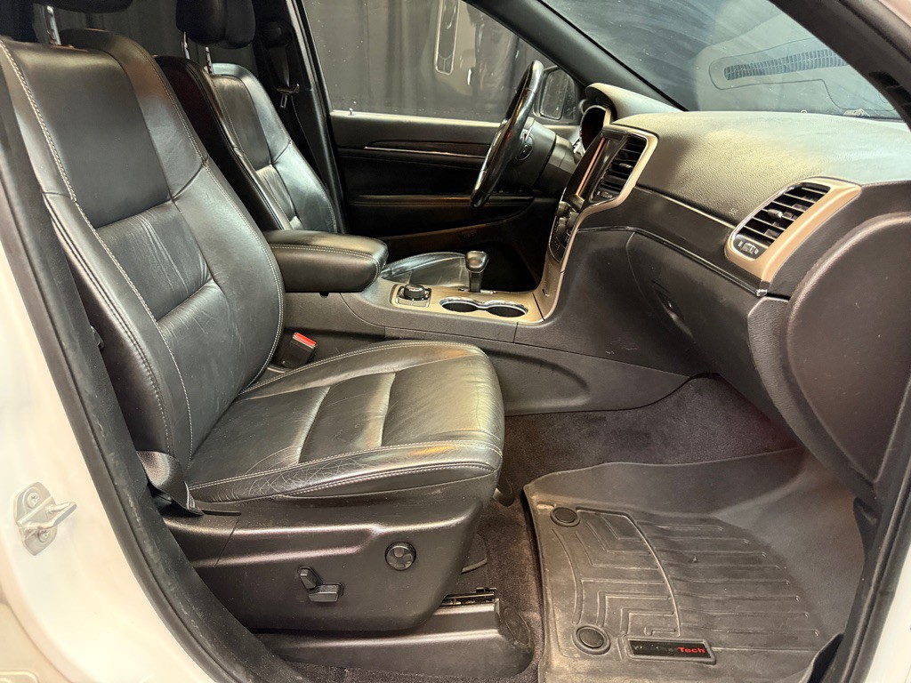 2015 Jeep Grand Cherokee Image 18