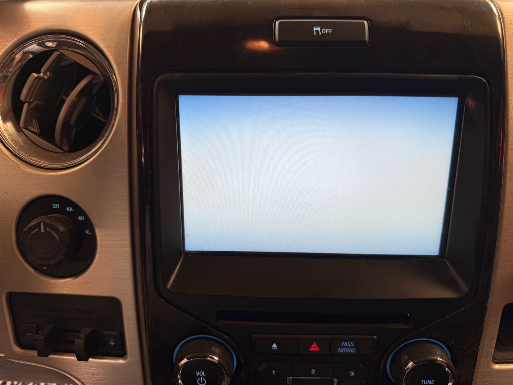 2014 Ford F-150 Image 12