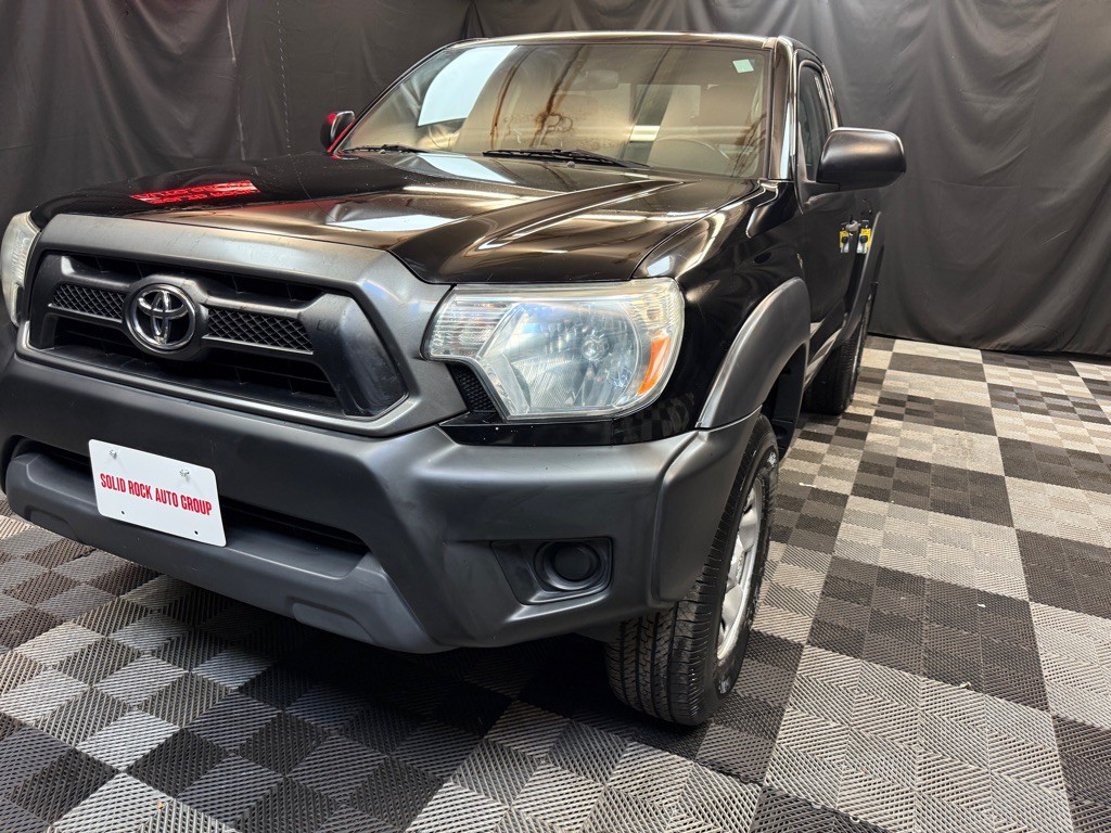 2013 Toyota Tacoma Image 3
