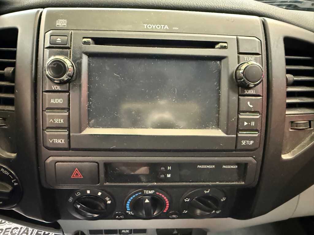 2013 Toyota Tacoma Image 13
