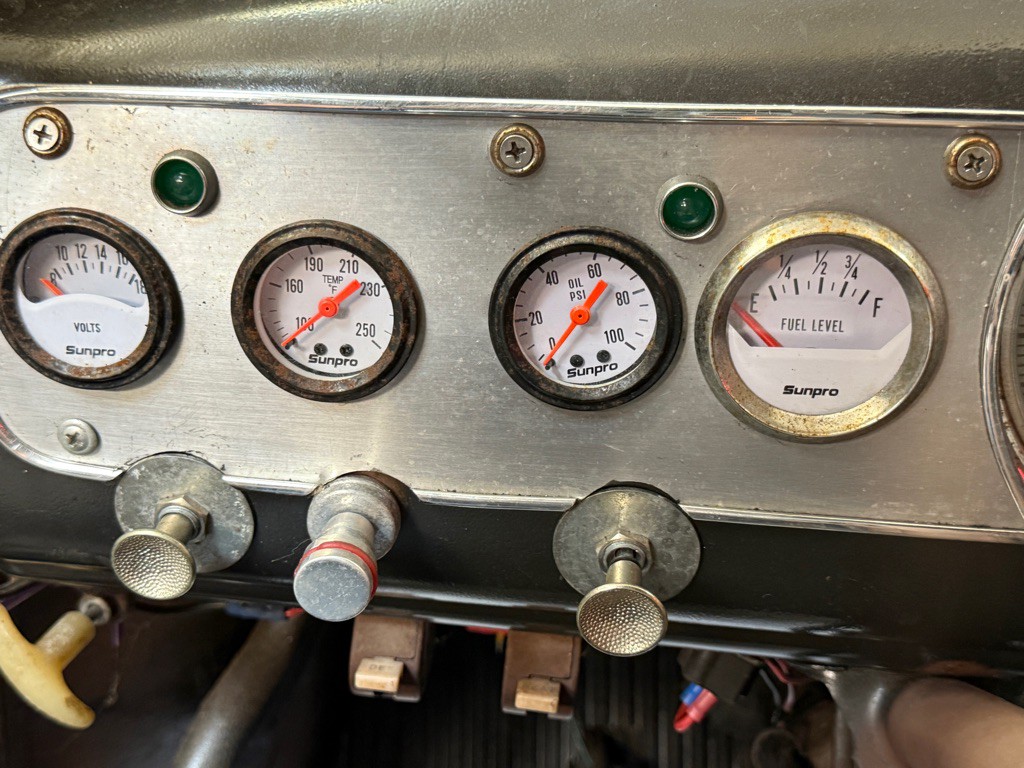 1941 Chevrolet Deluxe Image 14