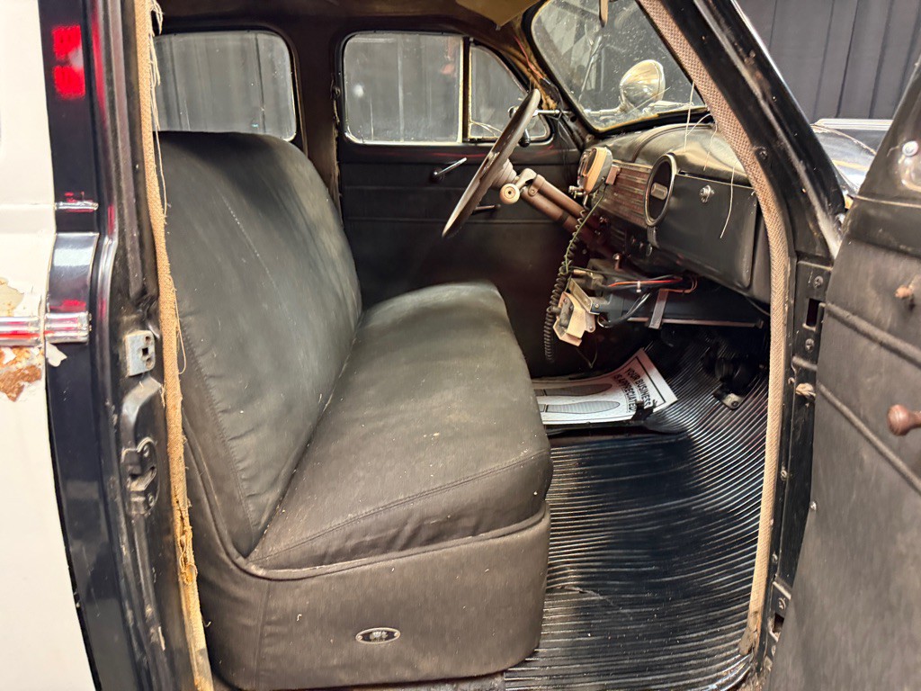 1941 Chevrolet Deluxe Image 19