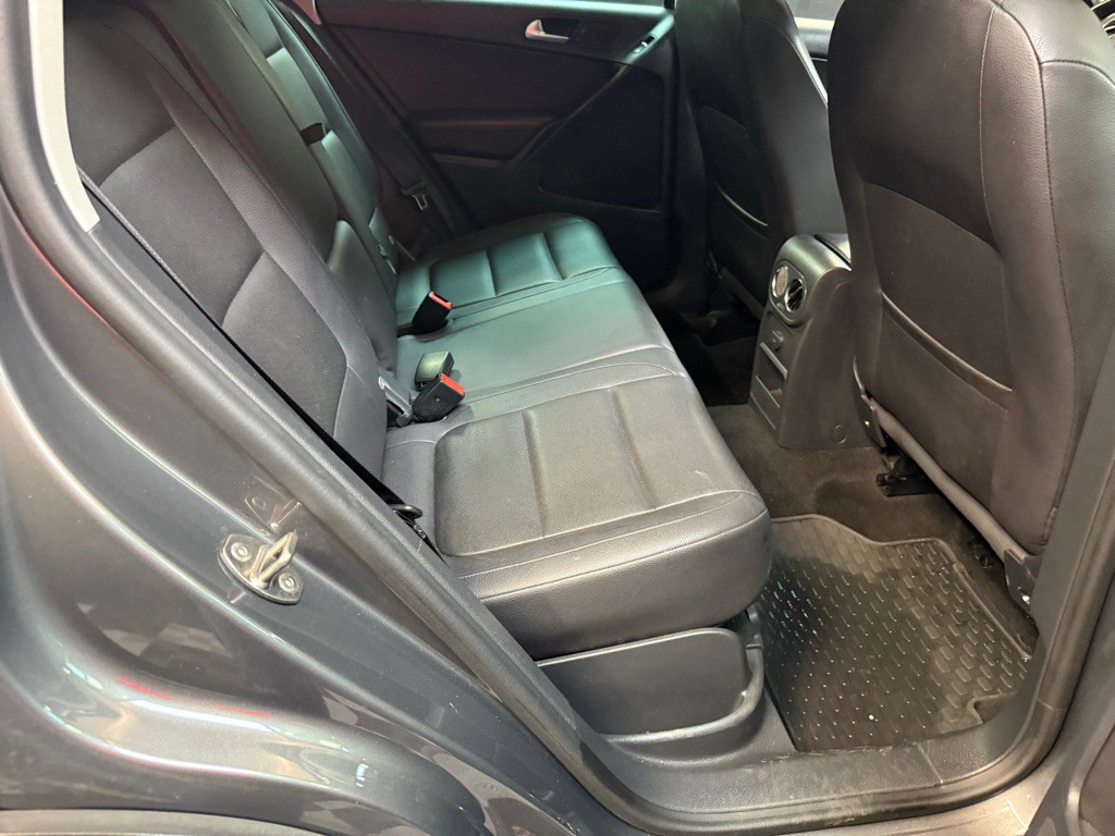2016 Volkswagen Tiguan Image 17