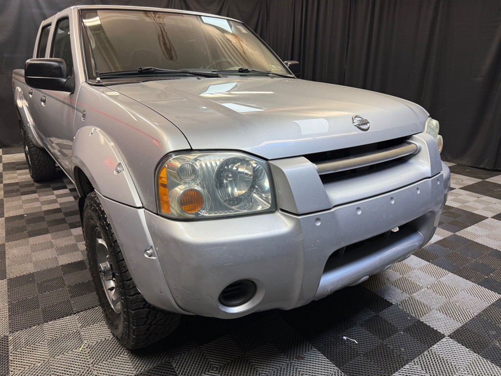 2004 Nissan Frontier Image 1