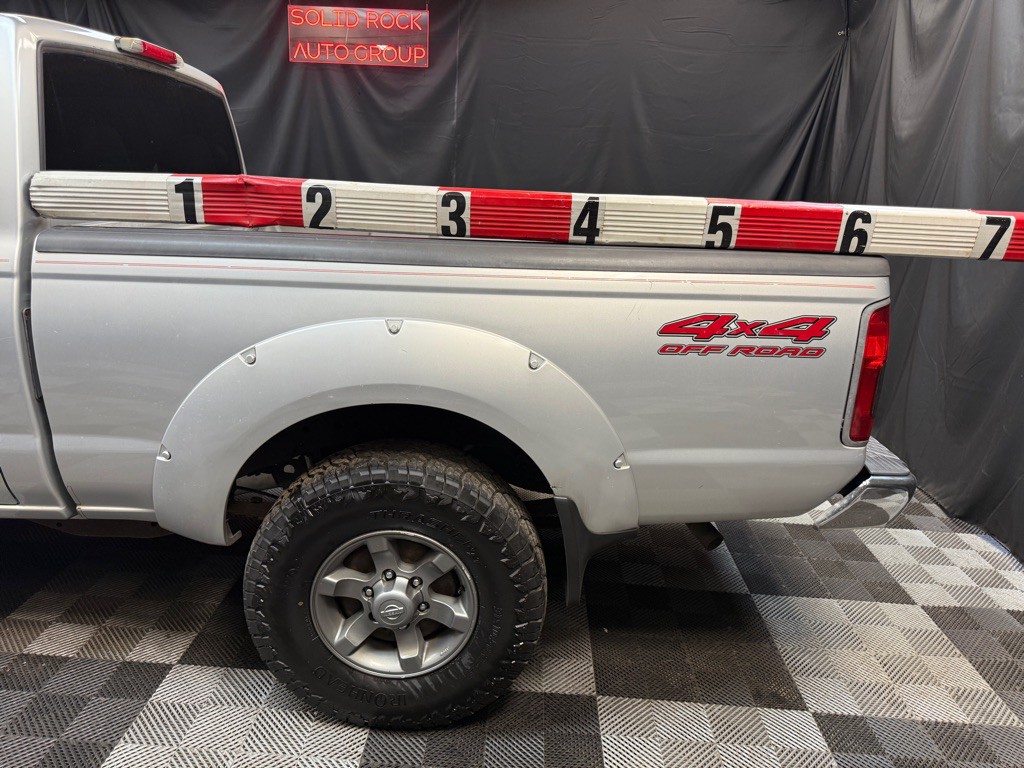 2004 Nissan Frontier Image 7