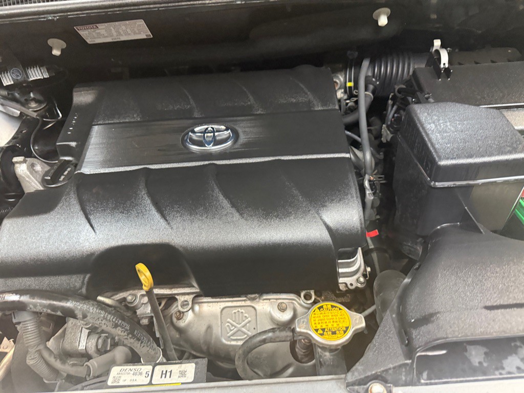 2013 Toyota Sienna Image 24