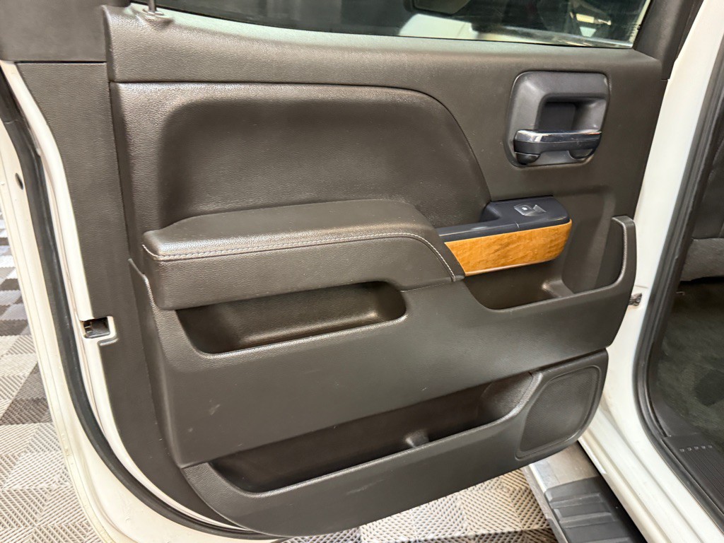 2018 Chevrolet Silverado 1500 Image 18