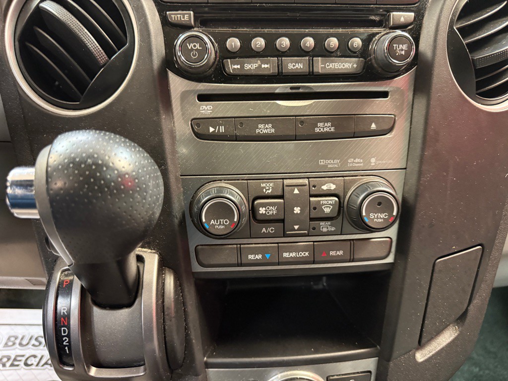 2015 Honda Pilot Image 7