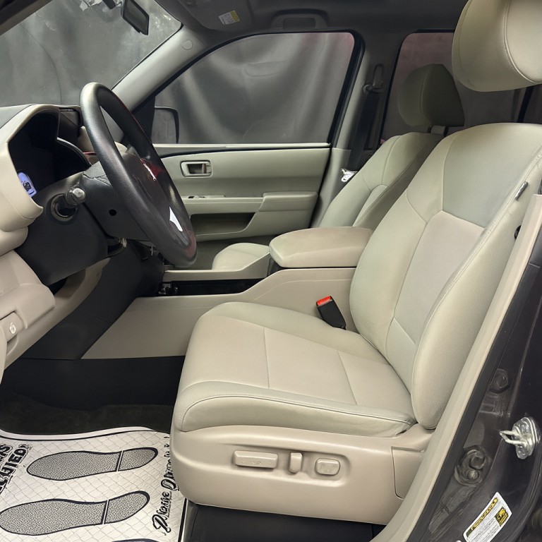 2015 Honda Pilot Image 11