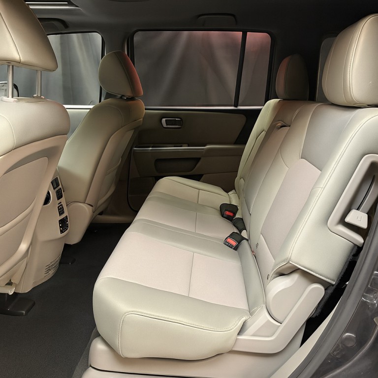 2015 Honda Pilot Image 13