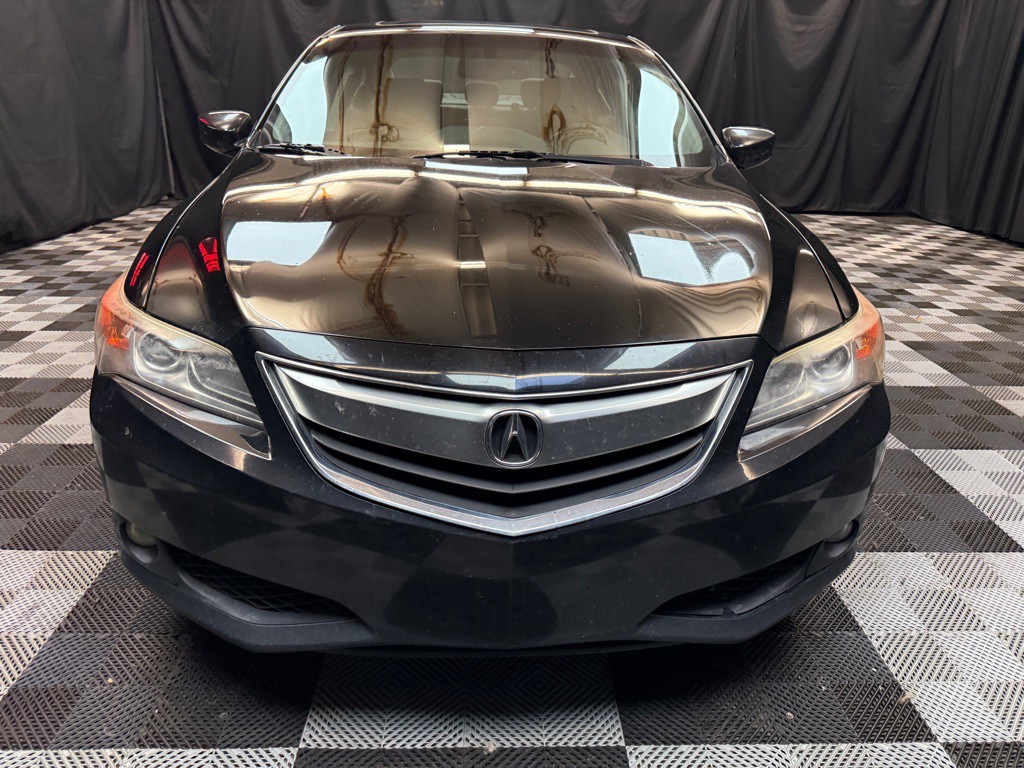 2013 Acura ILX Image 2