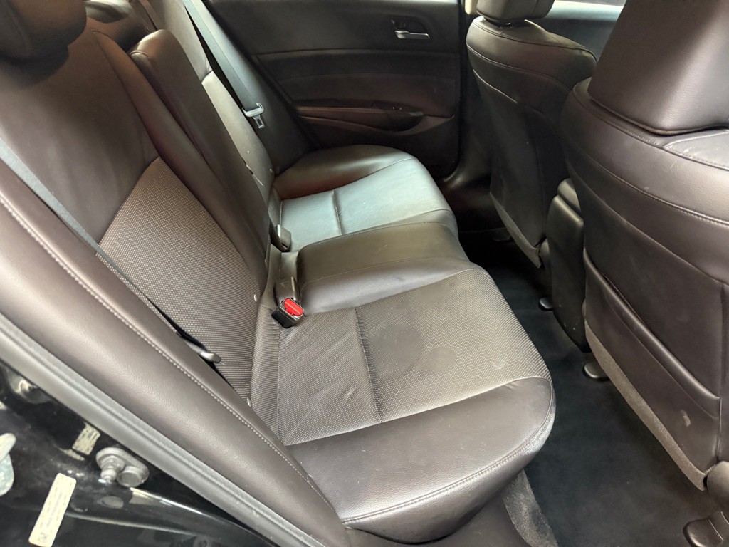 2013 Acura ILX Image 20
