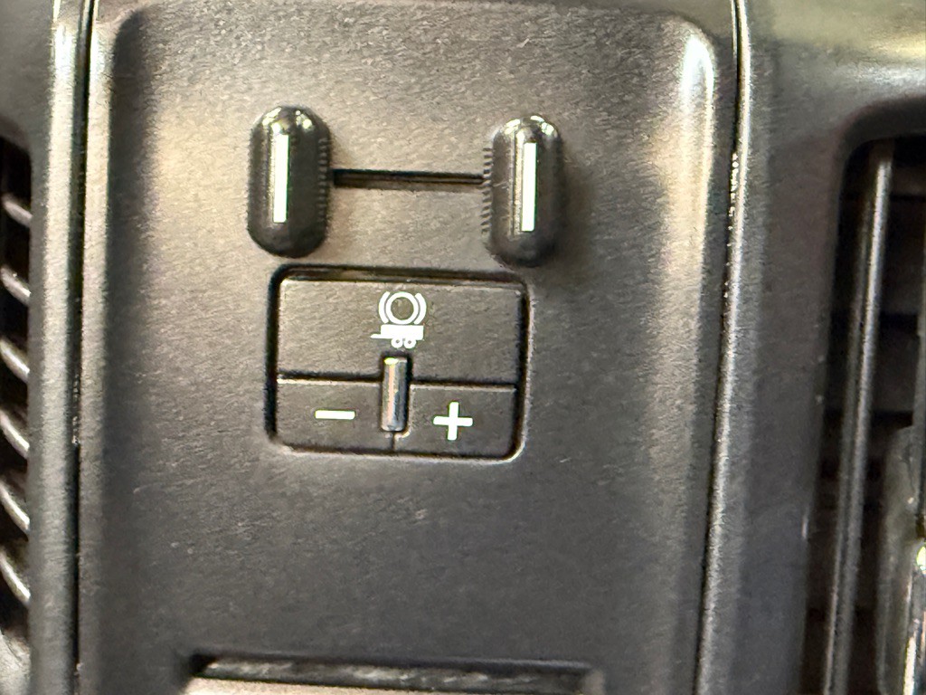 2018 Chevrolet Silverado 1500 Image 9